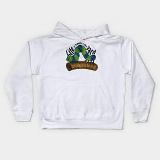 life is hard by the yard, but by the inch life’s a cinch Kids Hoodie